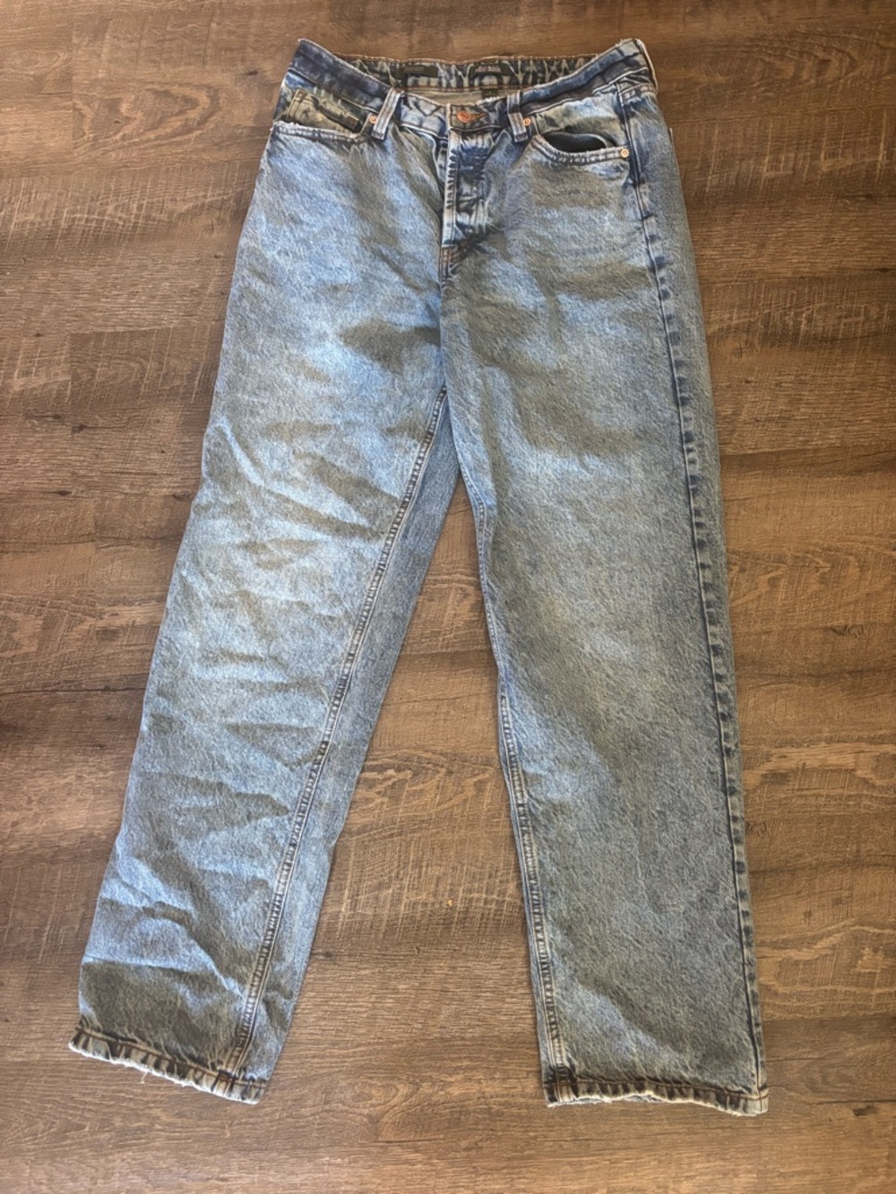 Women’s Light Blue Relaxed Fit Jeans